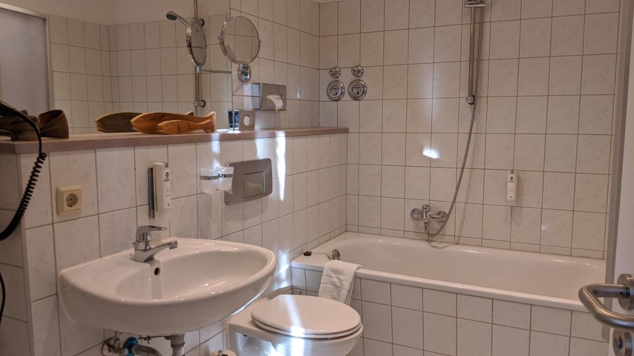 Ferienwohnungen Schlossmuehle 奎德林堡 外观 照片